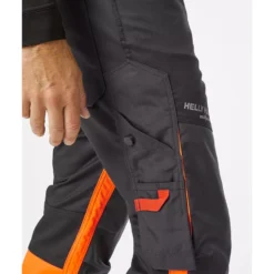 Alna 2.0 Arbeitshose, Hi-vis Orange/charcoal -Helly Hansen Workwear 121929 50