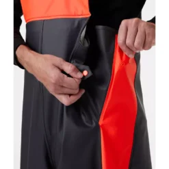 Alna 2.0 Regenlatzhose, Ebony/Hi-vis Rot -Helly Hansen Workwear 132469 60