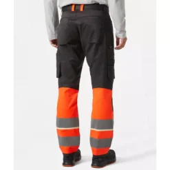 UC-ME Arbeitshose, Hi-Vis Rot/Ebony -Helly Hansen Workwear 144297 40